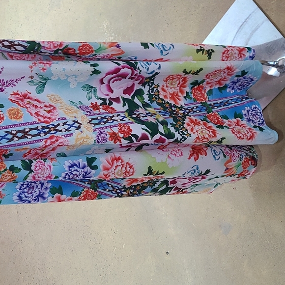 Corrugated Floral Summer Chiffon Maxi Dress Long Beach Dress - Picture 10 of 14